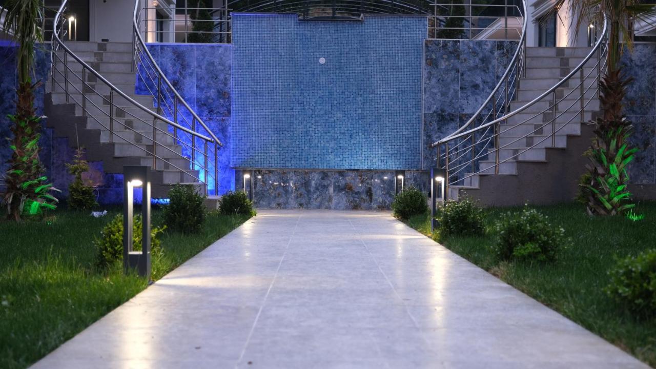 Flower City Suits Aparthotel Yalova  Exterior foto