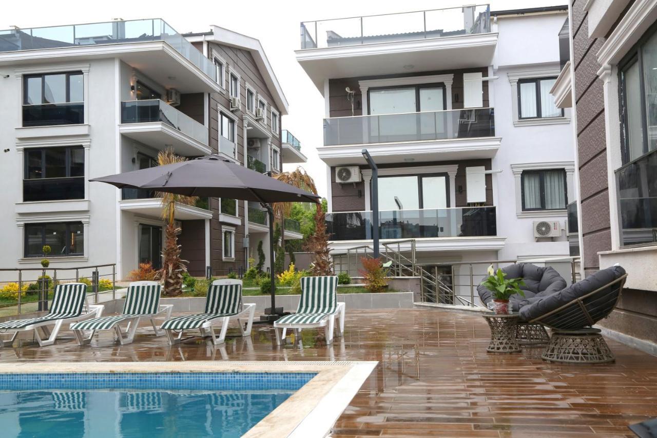 Flower City Suits Aparthotel Yalova  Exterior foto