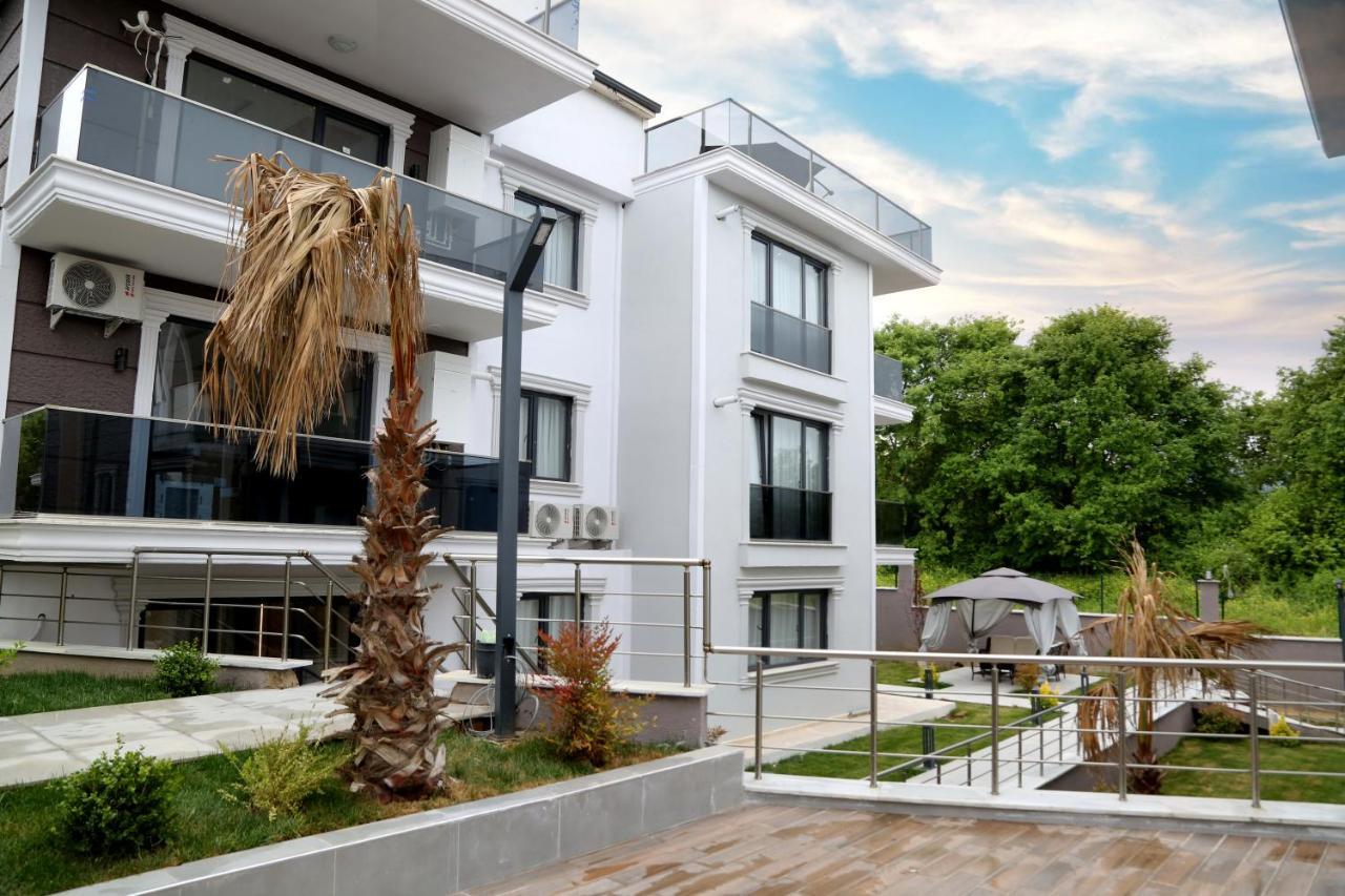 Flower City Suits Aparthotel Yalova  Exterior foto