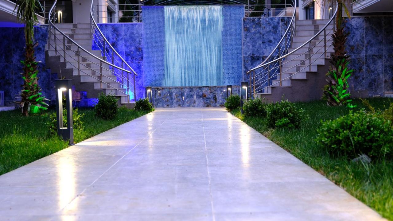 Flower City Suits Aparthotel Yalova  Exterior foto